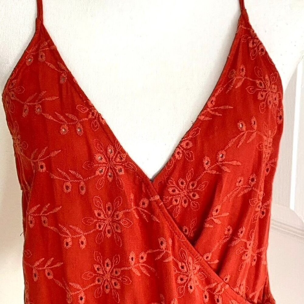 ASTR The Label Floral Eyelet Wrap Tie Top Rust Size Medium Feminine Summer. B40 - Picture 2 of 11